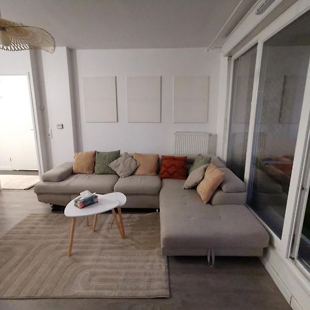 Le Cocon De Bondy Apartment Bagian luar foto